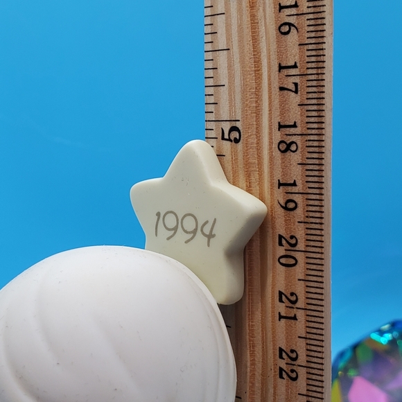 Precious Moments #604216 1994 "You're as pretty as a Christmas tree' figurine - Picture 7 of 12